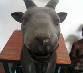 铸铜工艺品